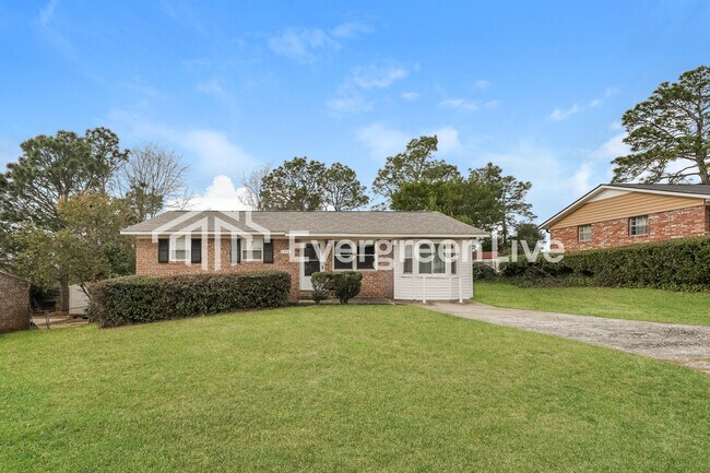 Foto del edificio - 2508 Dexter Rd