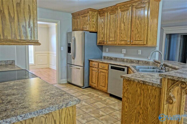 Foto del edificio - 16992 Woodhaven Dr