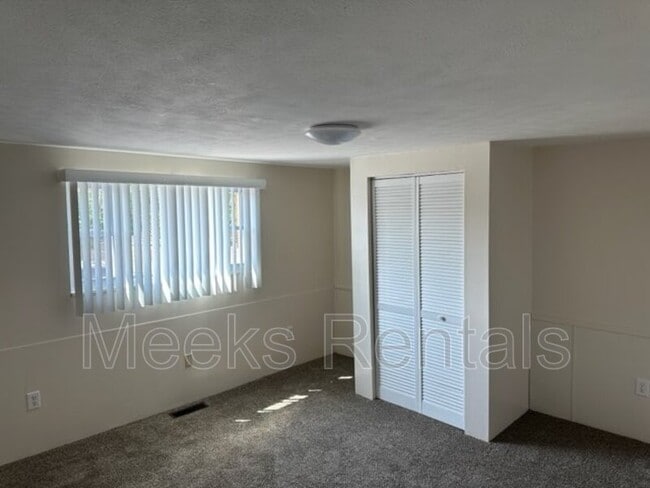 Building Photo - 5308 Big Tyler Rd