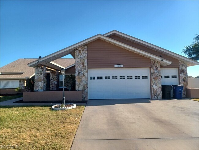 Building Photo - 11891 Prince Charles Ct