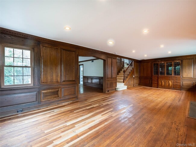 Building Photo - 189 Nassau Ave