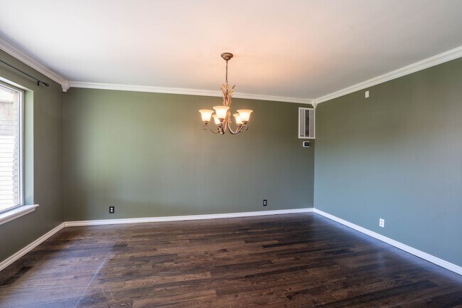 Foto del edificio - Gorgeous 4bed 2 Bath Home!