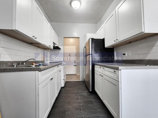 Building Photo - 2 bedroom in Bronx NY 10471