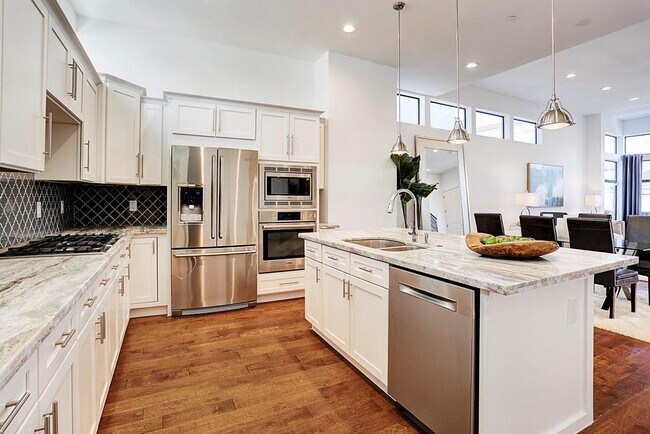 Foto del edificio - 3218 Crawford St