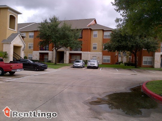 Foto del edificio - 12655 Crossroads Park Dr