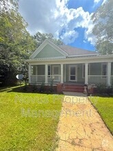 Building Photo - 209 Wedowee St