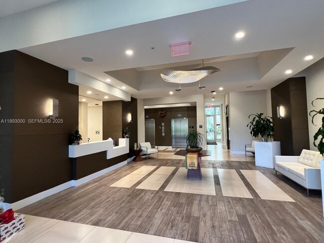 Building Photo - 7661 NW 107th Ave