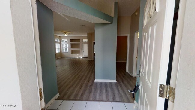 Building Photo - 2342 Eagles Nest Rd