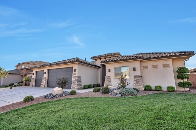 Building Photo - 4038 S Sweet Escape Dr