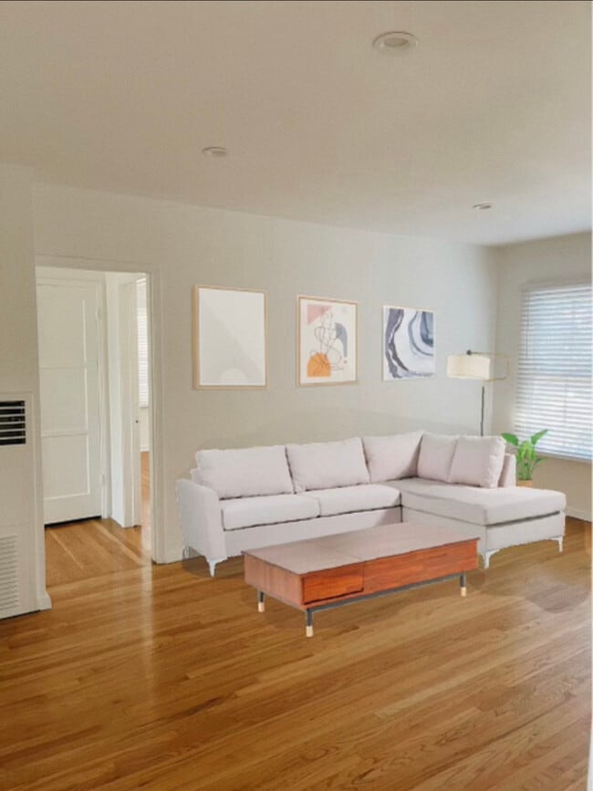 Living Room - 4325 Cahuenga Blvd