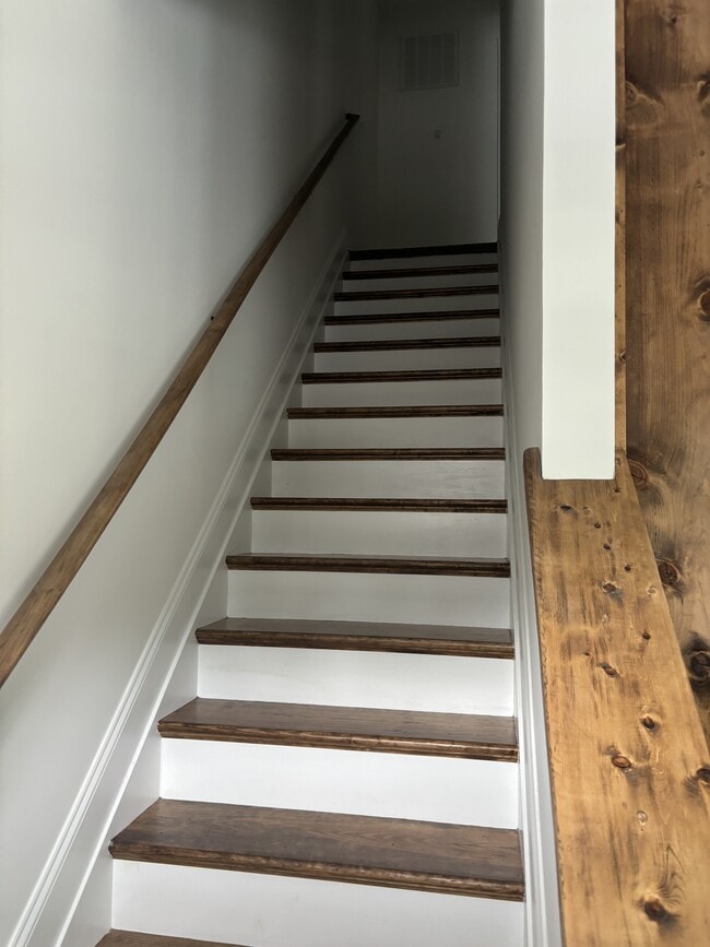 Photo - 110 Aaron Pl Townhome