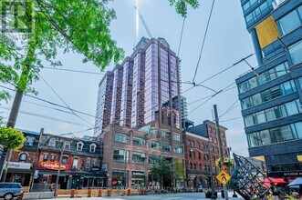 Building Photo - 393 King St W