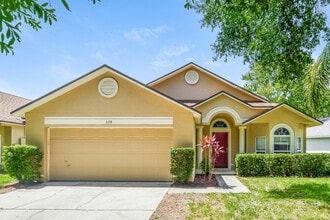 Building Photo - 578 Lancer Oak Dr