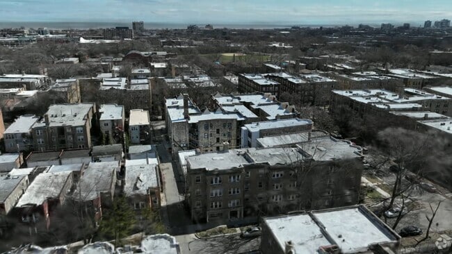  - Rogers Park Apartments