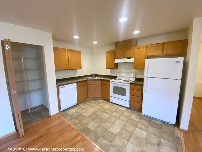 Foto del edificio - 1431 NW 62nd St