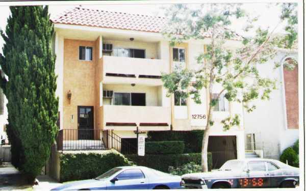 Primary Photo - Caswell Apartments