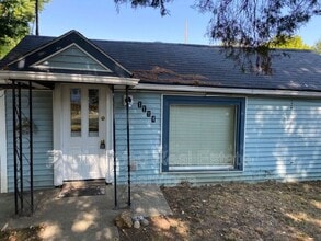 Building Photo - 1114 Hunt Ave