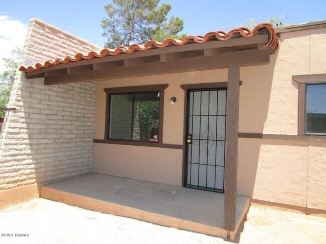 Foto del edificio - One Bedroom Townhome