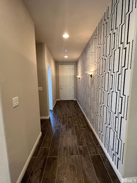 Building Photo - 774 Sweet Briar Ln