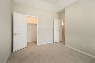 Building Photo - 9757 Stewart Springs Blvd