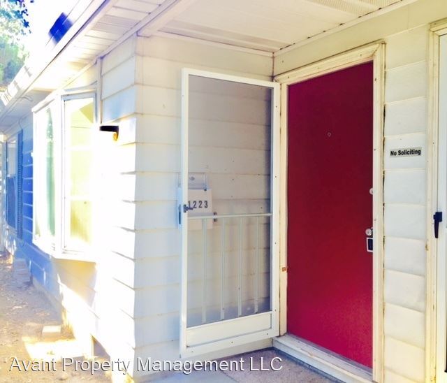 Building Photo - 2 br, 1 bath House - 1223 NE 62nd Ave