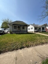 Building Photo - 1455 E Whitmer St
