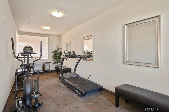 Photo - 2742 Cabrillo Ave Apartment