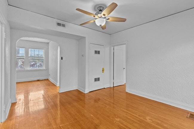 Foto del edificio - 7336-104 Forsyth