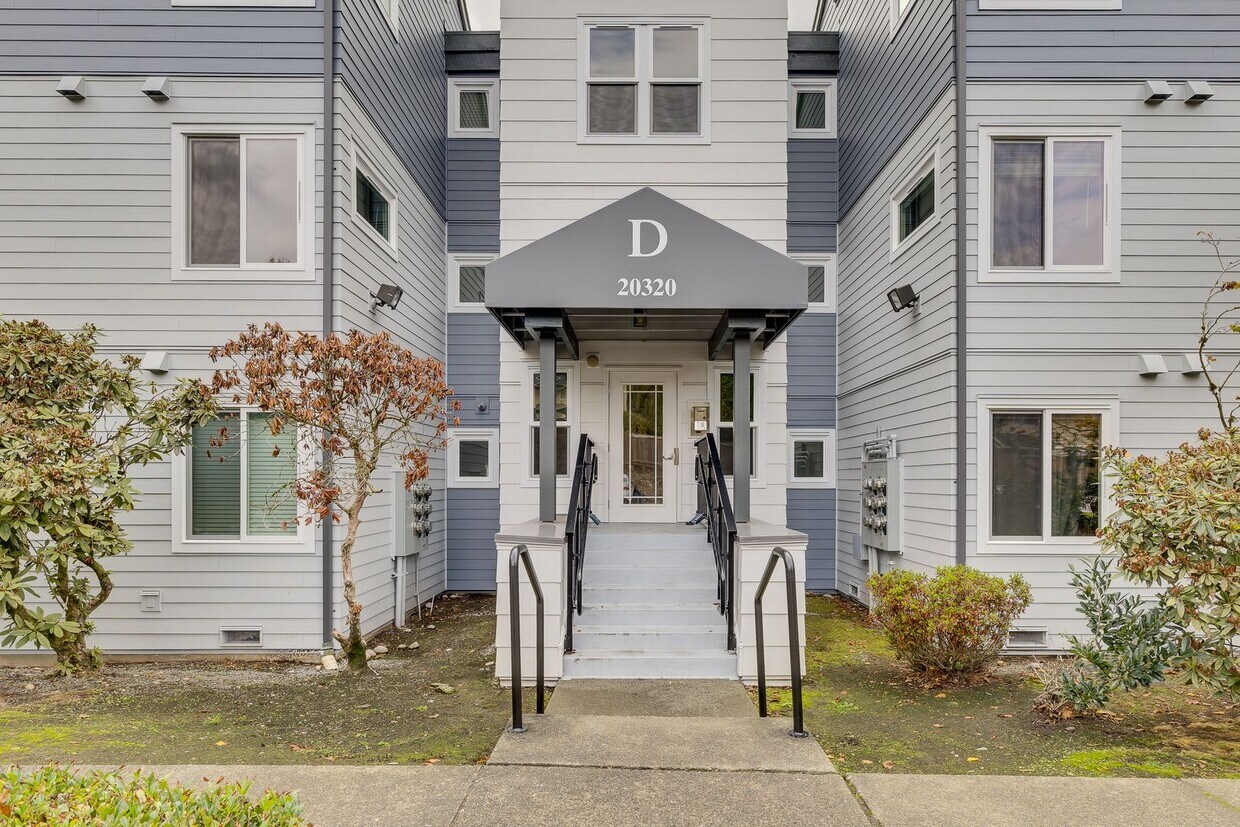 Foto principal - 2 bed, 2 Bath in Bothell! Utilities Included!