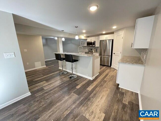 Foto del edificio - 138 Bland Wade Ln