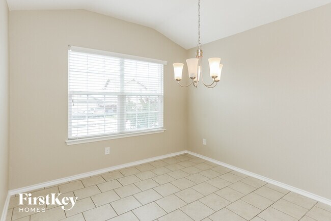 Building Photo - 7123 Pandora Way