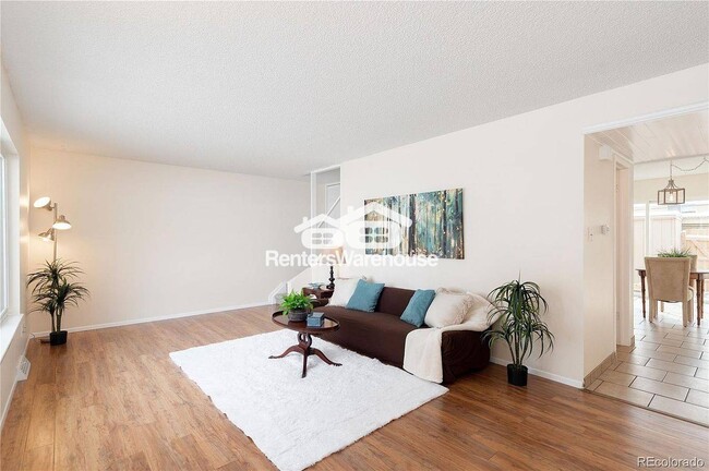 Building Photo - 8750 Mariposa St