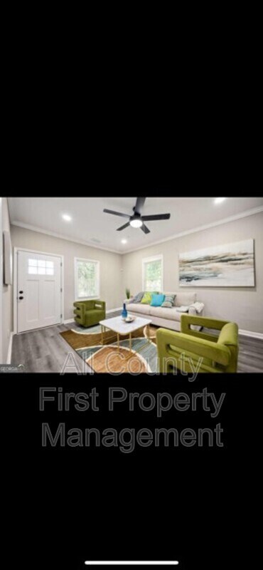 Foto del edificio - 1761 Richmond Ave SE