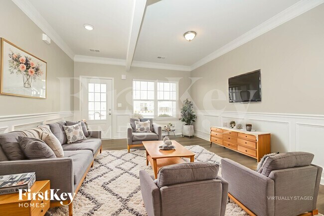 Foto del edificio - 3211 Briar Chapel Dr