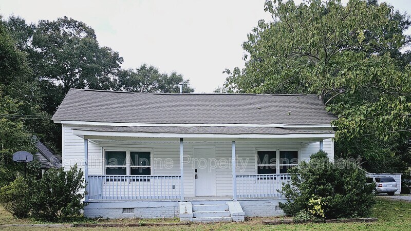 Primary Photo - 429 S Willow St