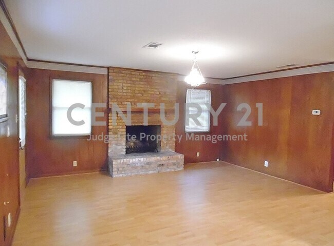 Building Photo - Nice 2/1 in Loon Bay For Rent!