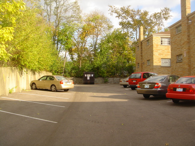 Parking lot - Renaissance Village