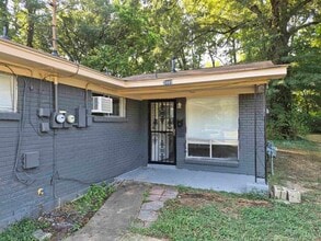 Building Photo - 3449 Tutwiler Ave