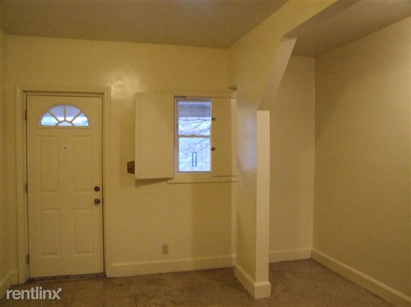 Foto del edificio - 1126 Grandville Ave SW