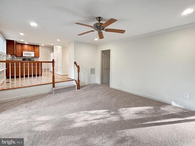 Foto del edificio - 5704 Captain Jones Ct