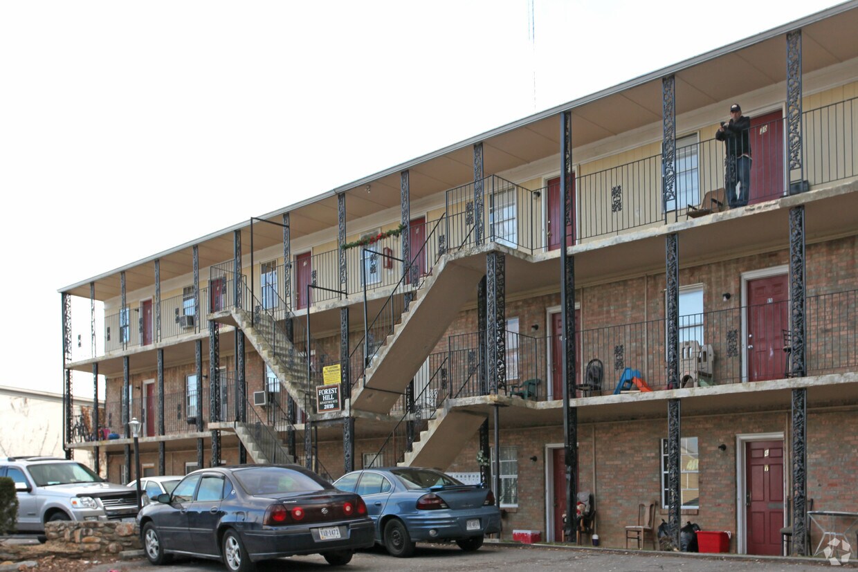 Foto del edificio - Forest Hill Apartments