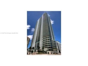 Building Photo - 1331 Brickell Bay Dr