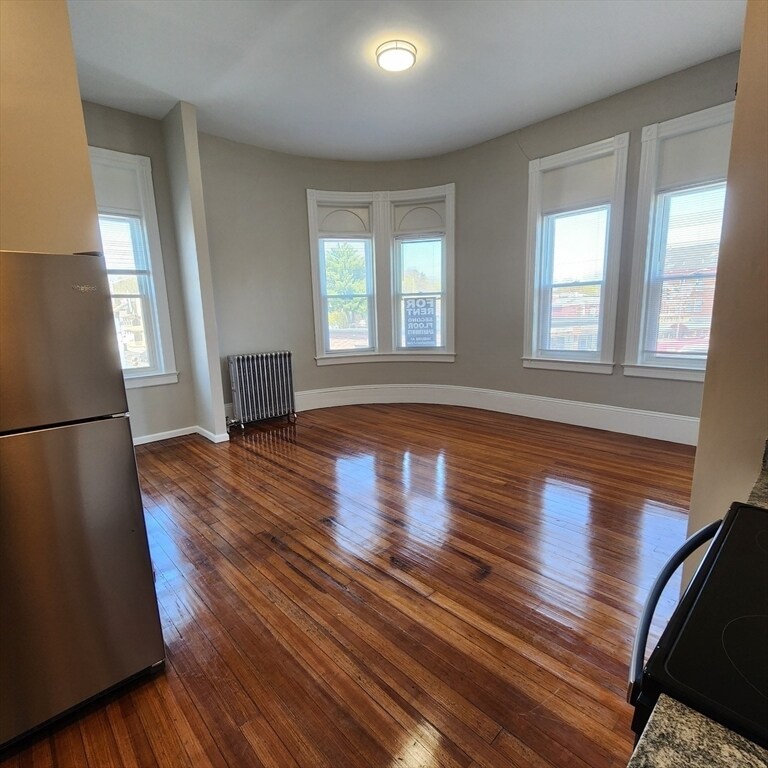 Foto principal - 92.5 Maple St