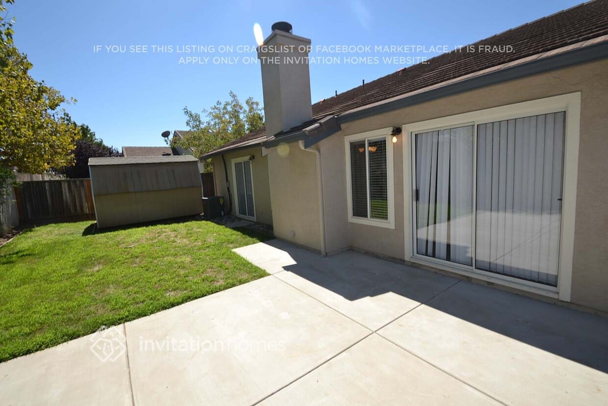 Building Photo - 3906 Marsh Way