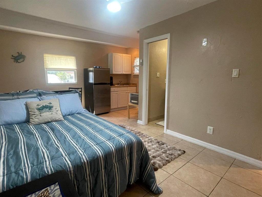 Foto principal - 1531 NE 30th St