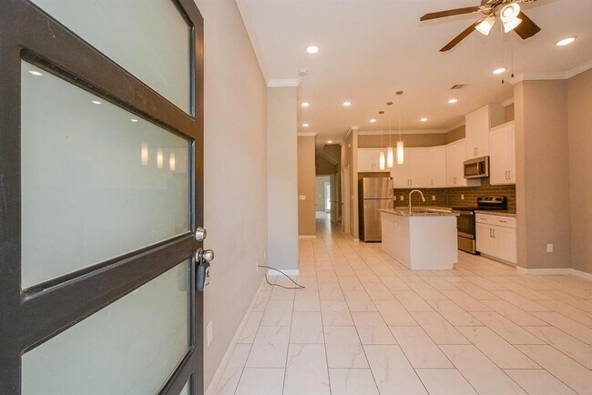 Foto del edificio - 3712 Easy St