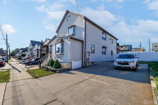 Foto del edificio - 52 Sharot St