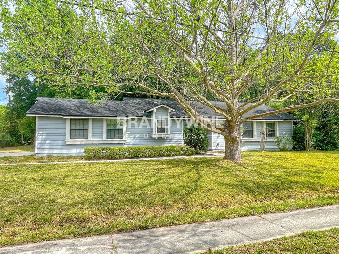 Exceptional 3BR! Be the first one to apply! House for Rent in