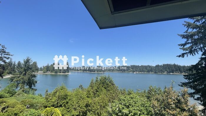 Primary Photo - Incredible View from Updated 2 Bedroom Con...