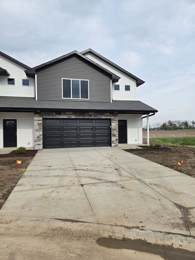 Building Photo - RaeMat LLC